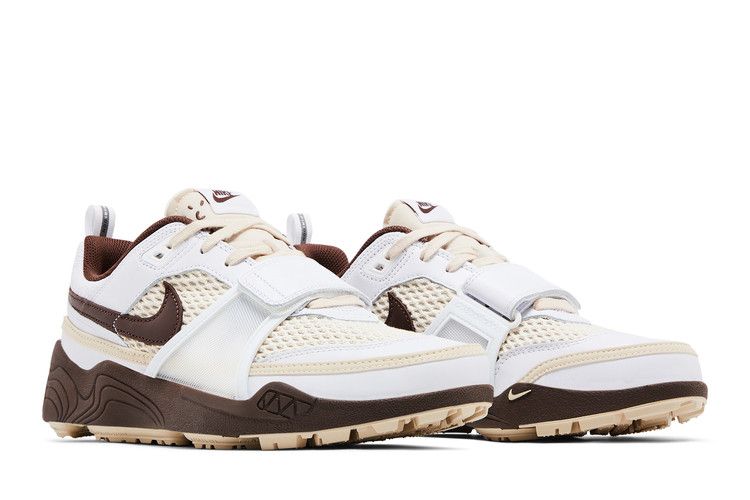 Nike Zoom Field Jaxx Travis Scott Light Chocolate