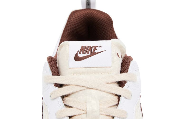 Nike Zoom Field Jaxx Travis Scott Light Chocolate