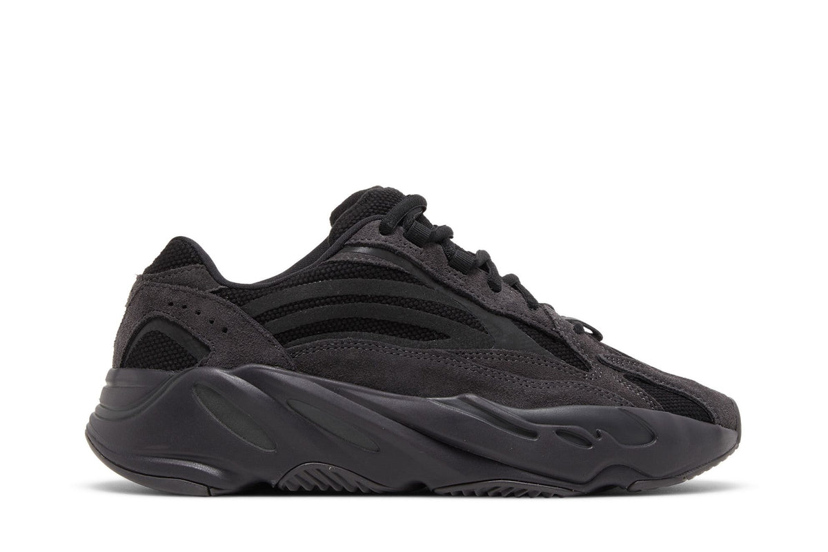 Adidas Yeezy 700 V2 Vanta