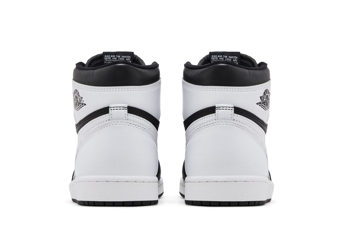 Air Jordan 1 Retro High OG Black White