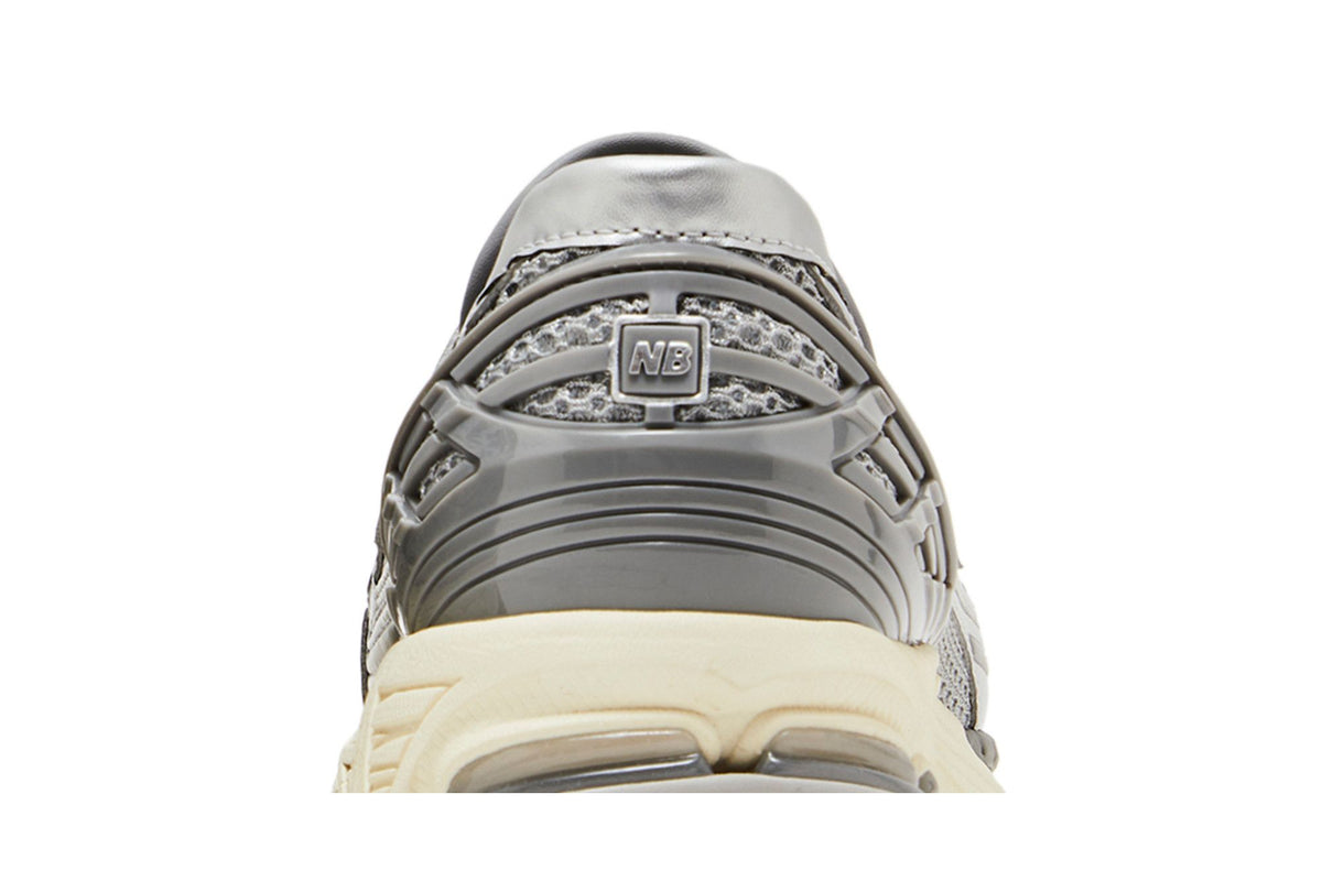 New Balance 1906L Metallic Silver