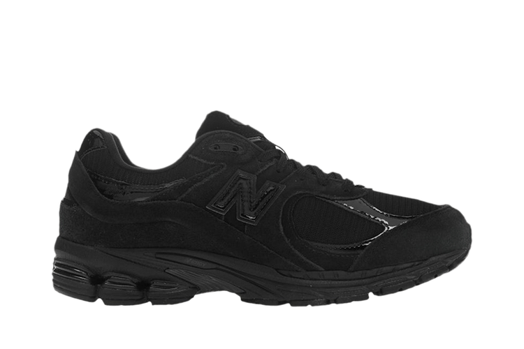 New Balance 2002R Triple Black