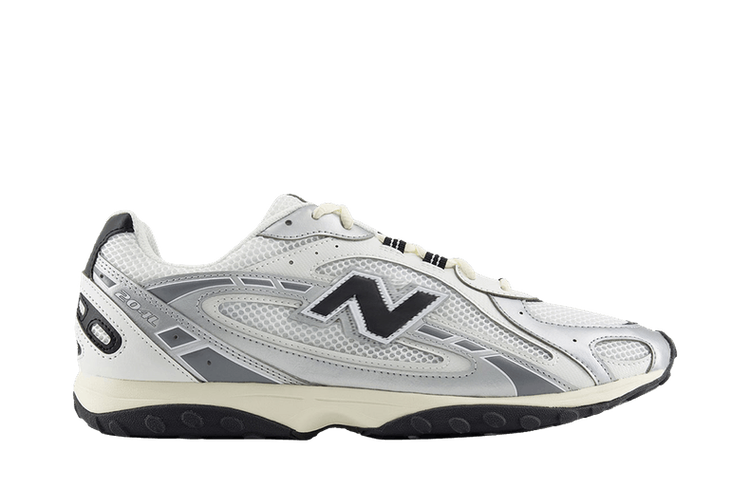 New Balance 204L Silver Metallic Black