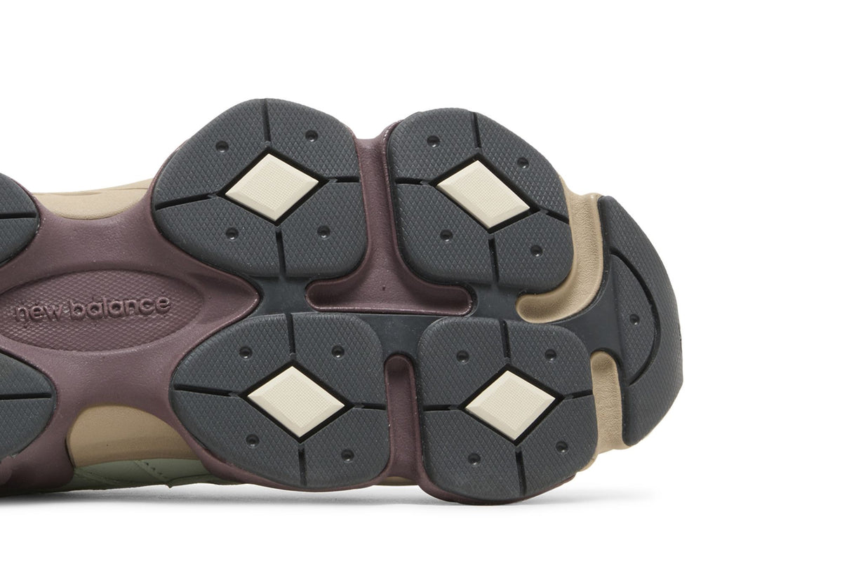 New Balance 9060 Clay Ash