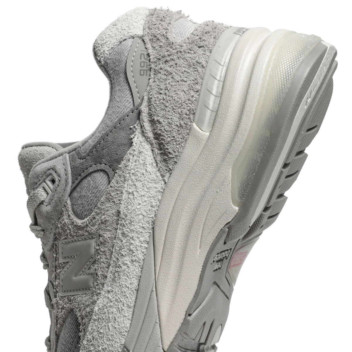 New Balance 992 Levi’s Grey