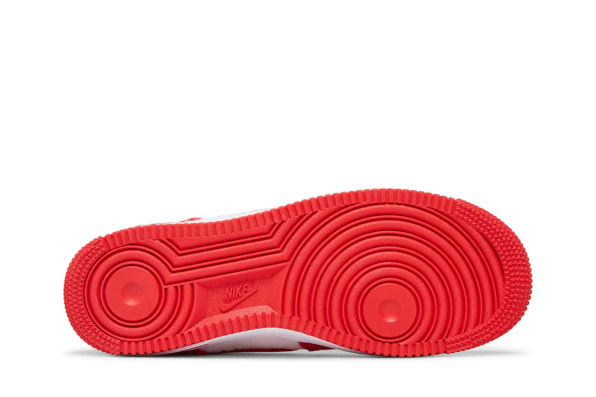 Nike Air Force 1 Low Valentine's Day Fleece