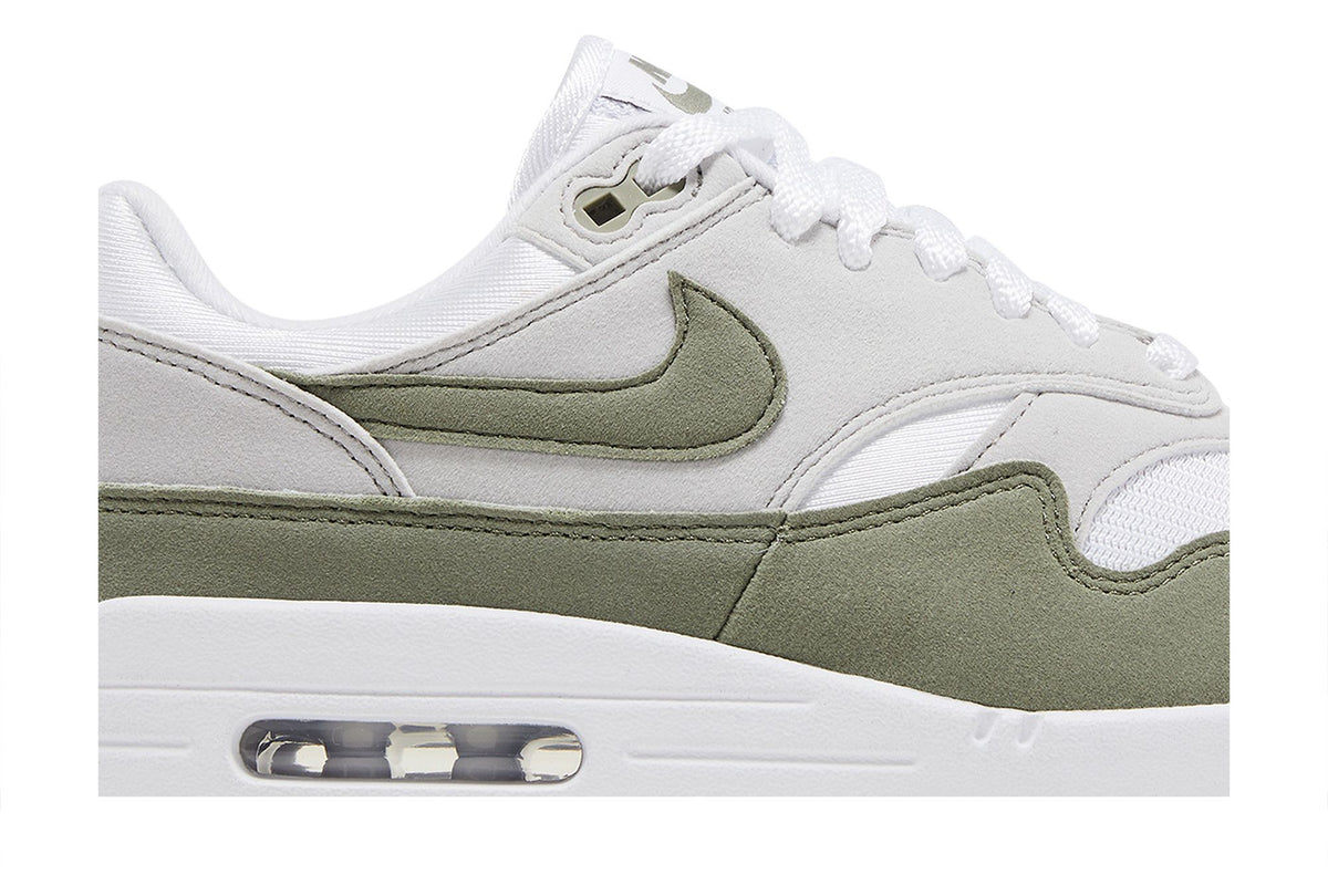 Nike Air Max 1 Light Army