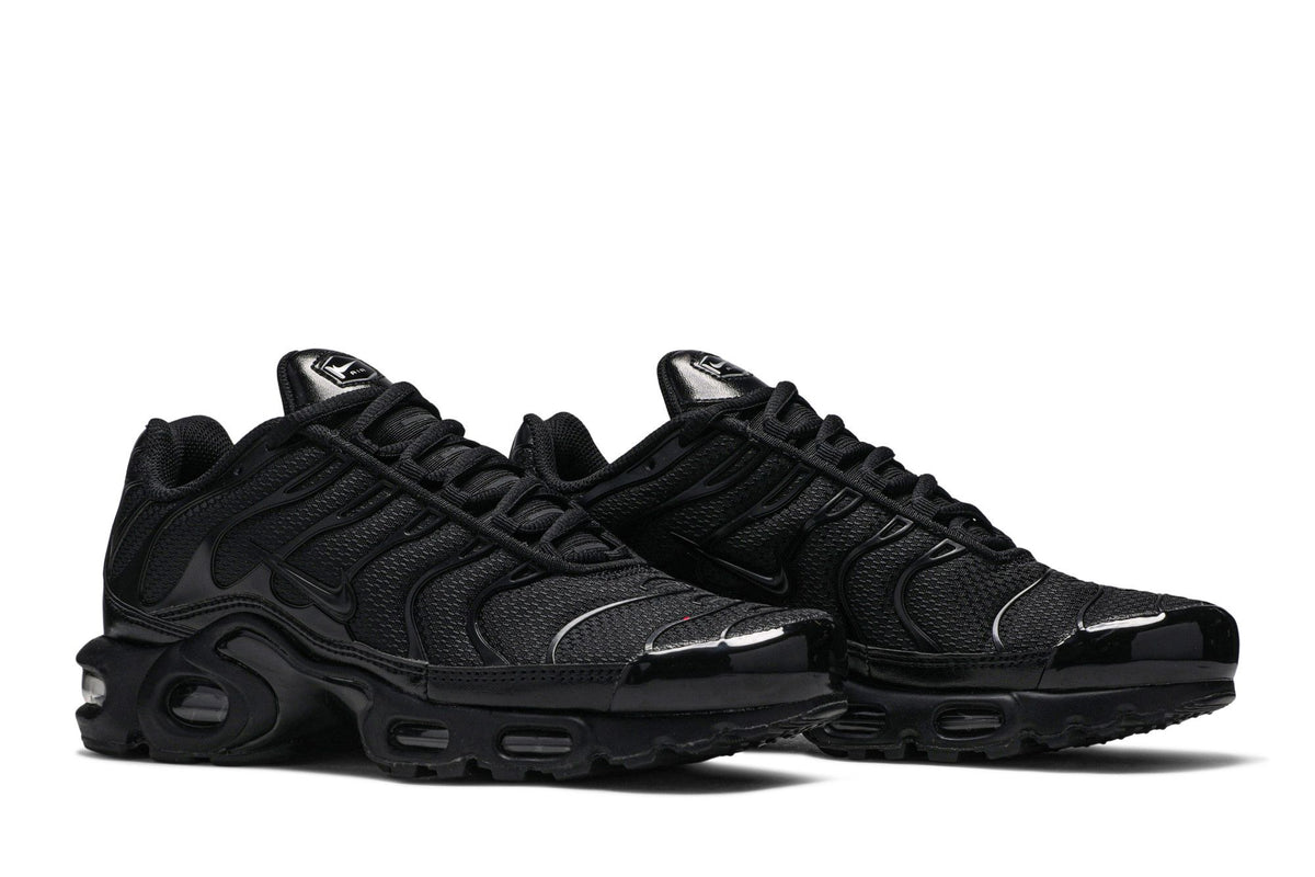 Nike Air Max Plus Triple Black