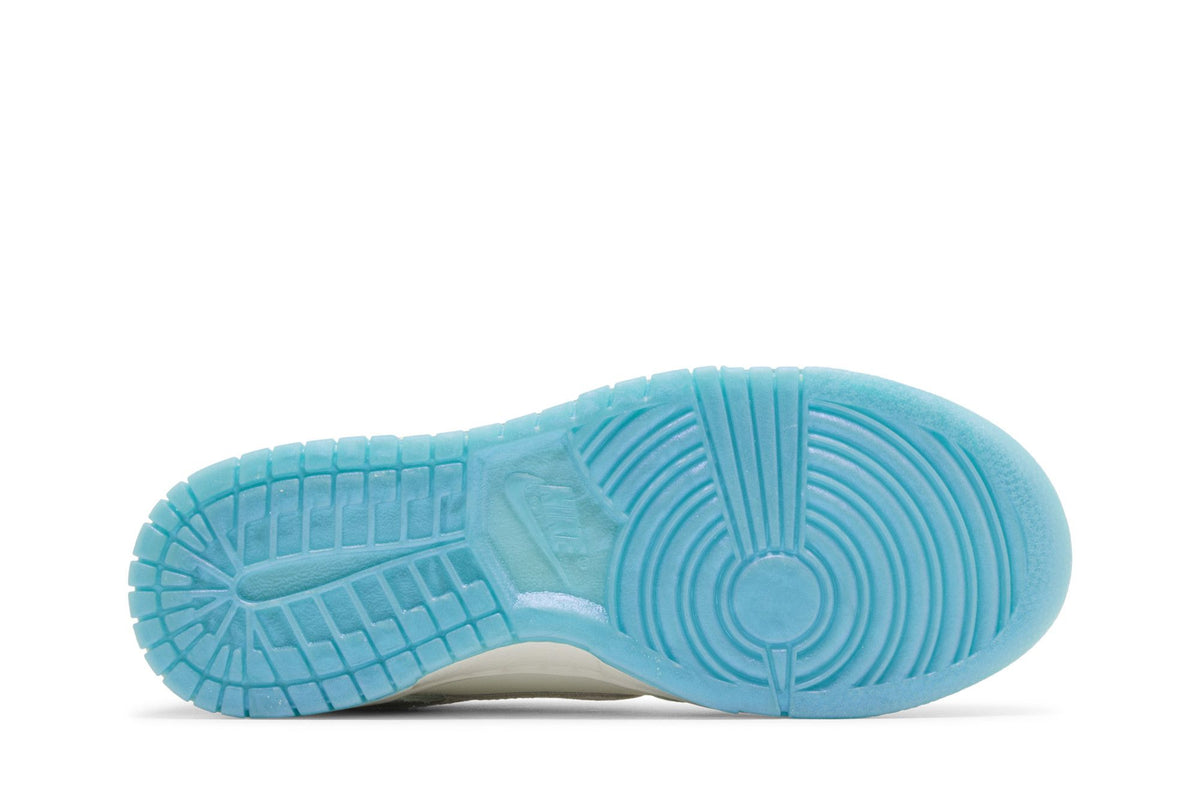 Nike Dunk Low LX Year of the Dragon (2024)