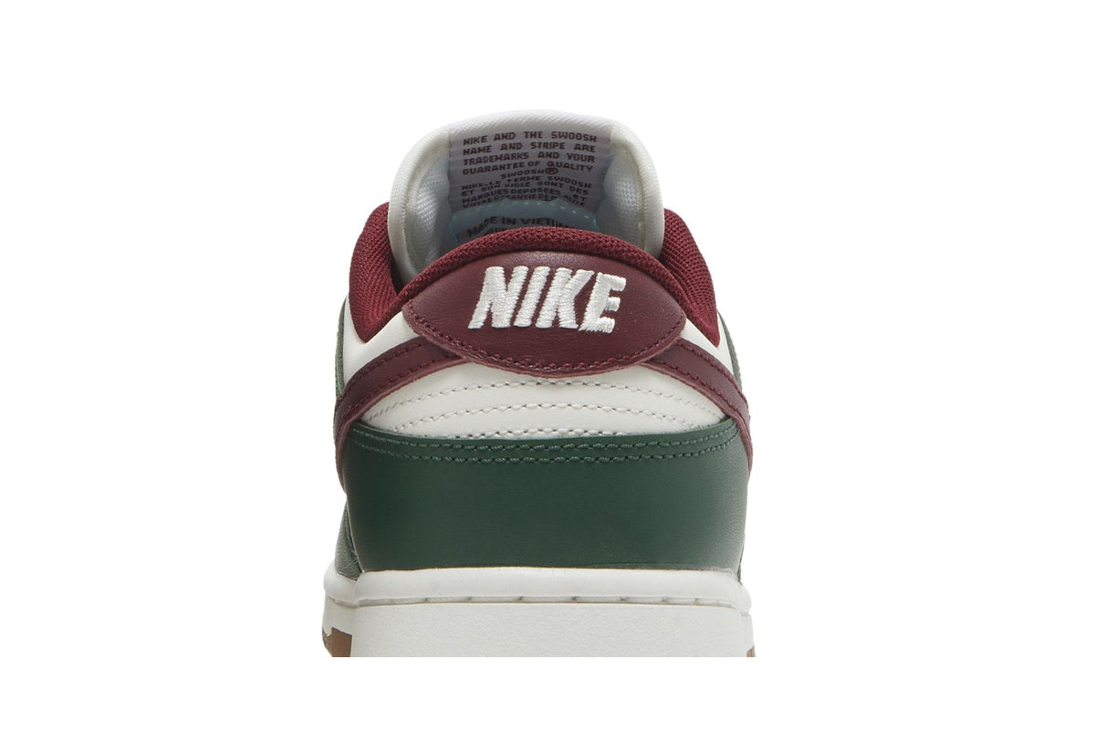 Nike Dunk Low Retro Gorge Green