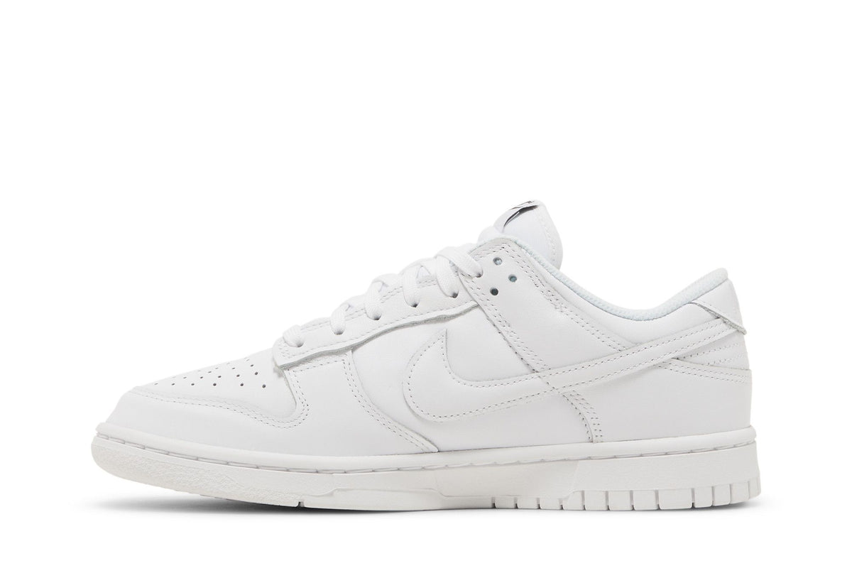 Nike Dunk Low Triple White (2021)