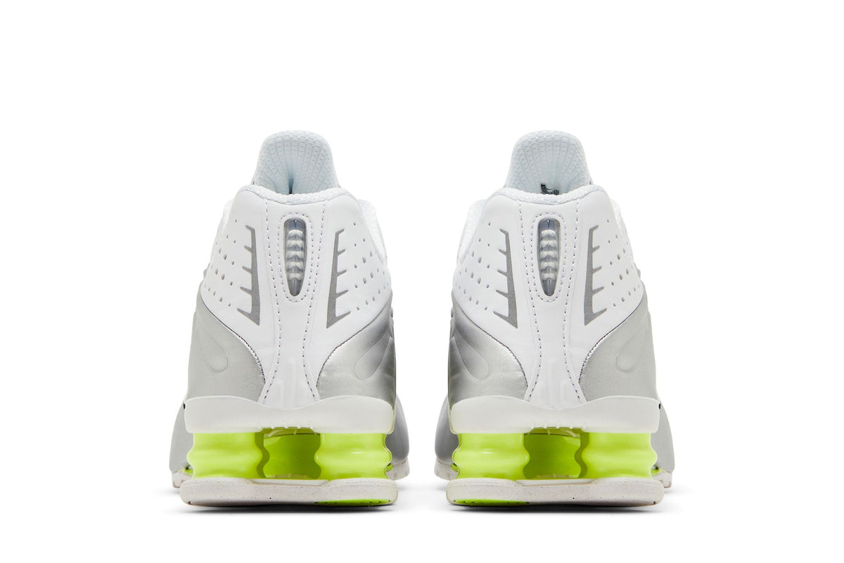 Nike Shox R4 White Metallic Silver Volt
