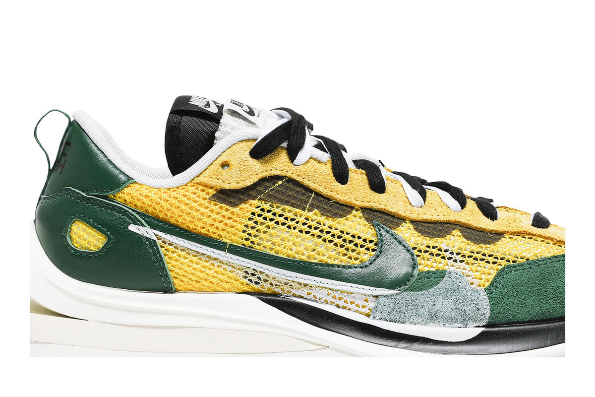 Nike Vaporwaffle Sacai Tour Yellow Stadium Green
