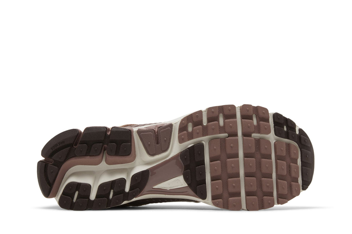 Nike Zoom Vomero 5 Dusted Clay