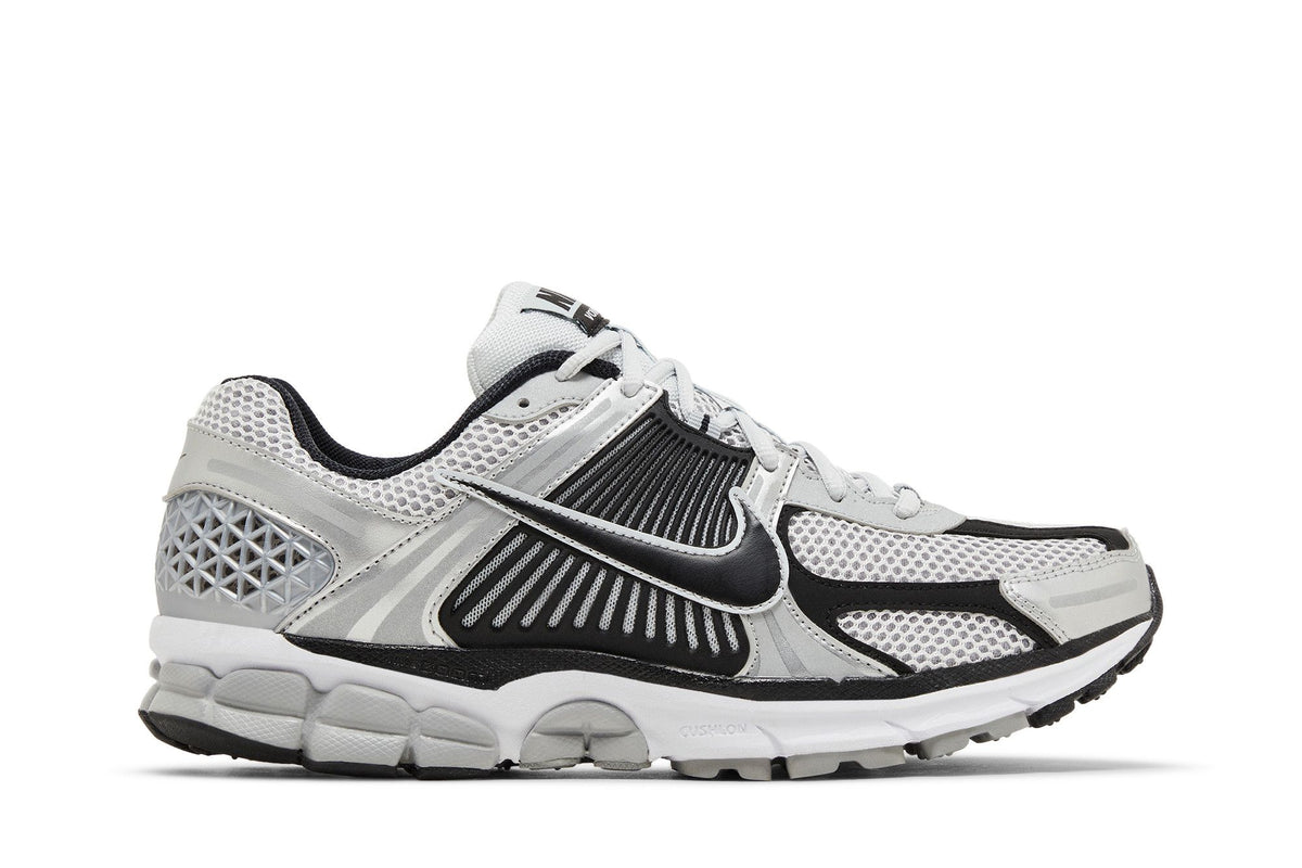 Nike Zoom Vomero 5 Metallic Silver Black