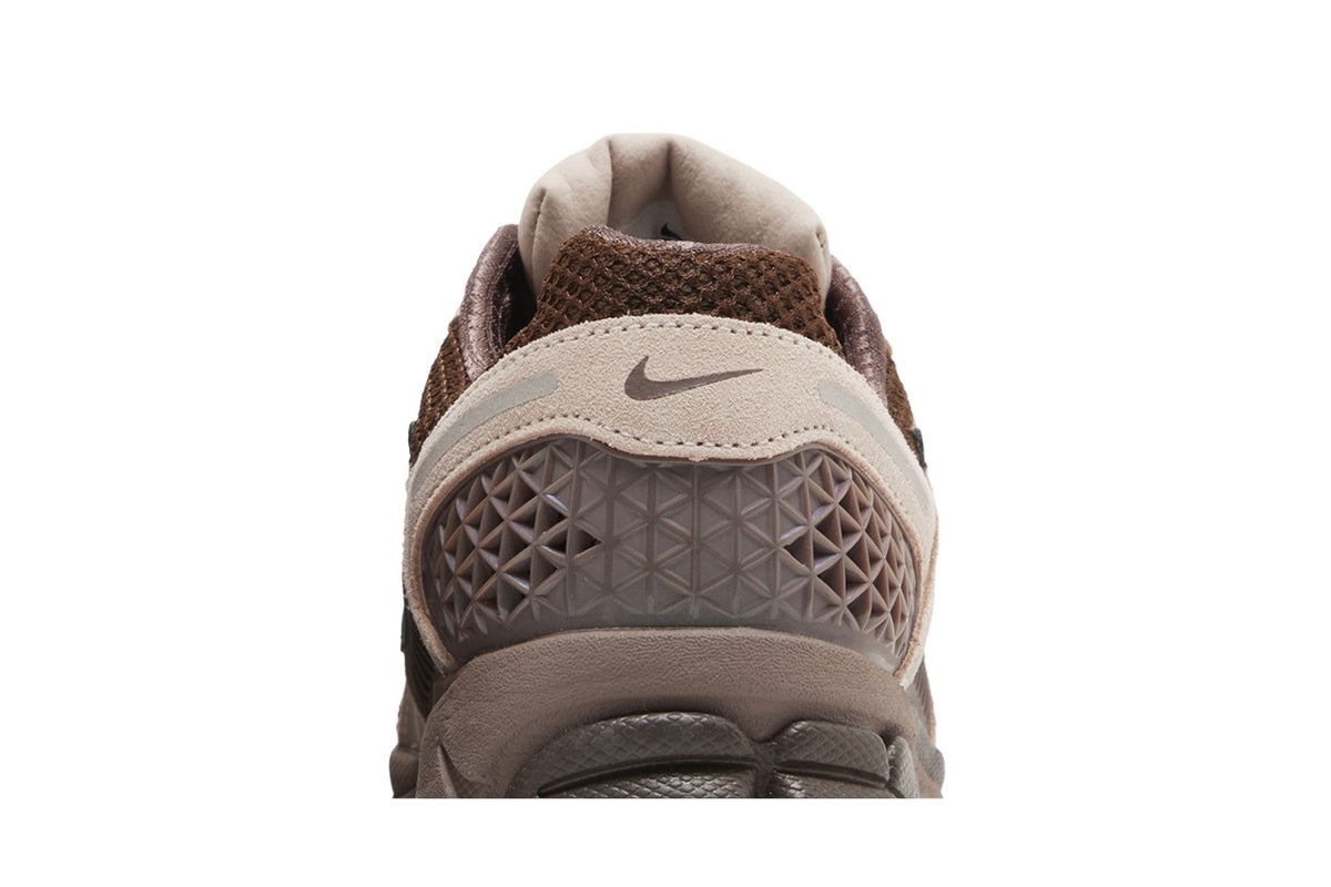 Nike Zoom Vomero 5 Plum Eclipse