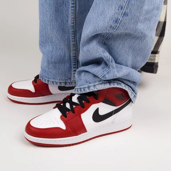Air Jordan Air Jordan 1 Mid Chicago White - 554275-173 / 554725-173 / 554724-173