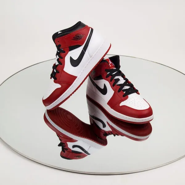 Air Jordan Air Jordan 1 Mid Chicago White - 554275-173 / 554725-173 / 554724-173
