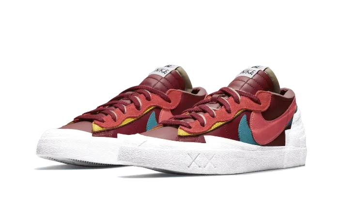 Nike Blazer Low Sacai Kaws Team Red - DM7901-600