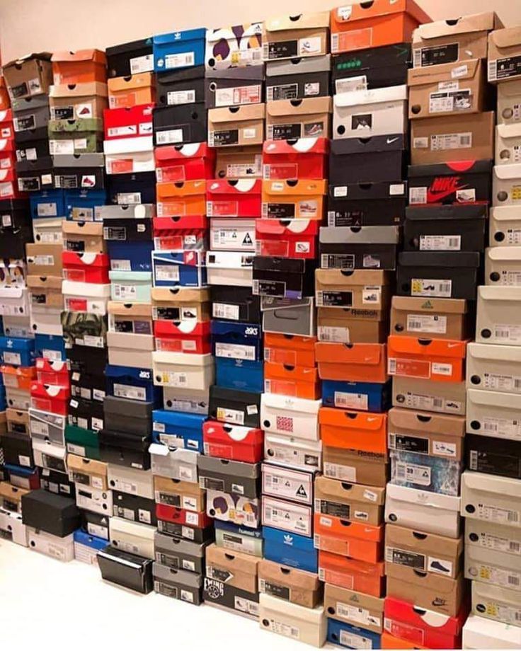 StockX vs KP SHOES : Le Comparatif Honnête (Frais, Délais, Authentification 2026)