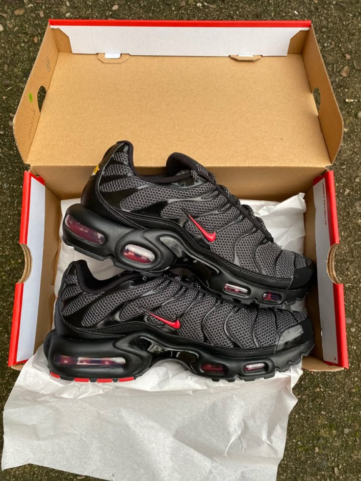 La Dynastie Nike Air Max : Quel modèle choisir pour dominer le bitume en 2026 ?