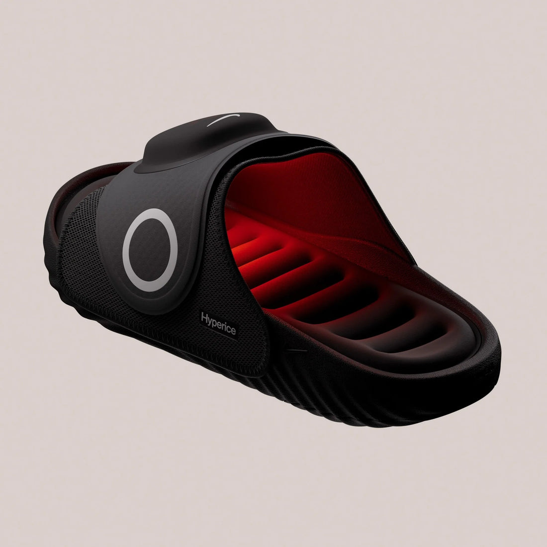 Nike Air Zoom Hyperslide noire, module chauffant Hyperice allume