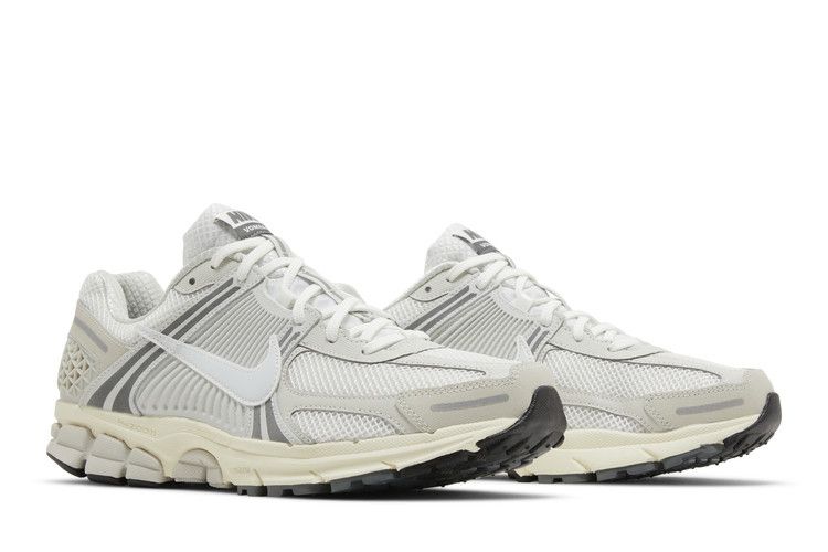 Nike Zoom Vomero 5 Platinum Tint