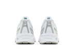 740v2 White Silver Reflection - U740WM2