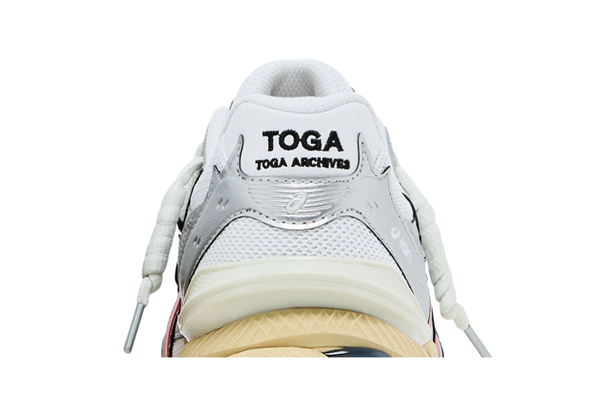 Asics Gel-Cumulus 16 TOGA White Red Pure Silver