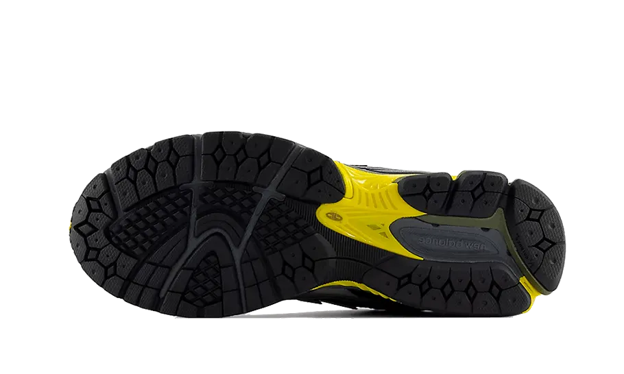 New Balance 1906N Castlerock Black Yellow - M1906NA