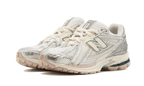 New Balance 1906R Silver Metallic Cream - M1906REE