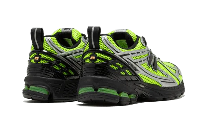 New Balance 1906R Volt Black - M1906RCG
