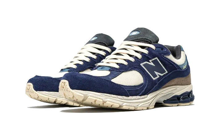 New Balance 2002R Navy Cream - M2002RG