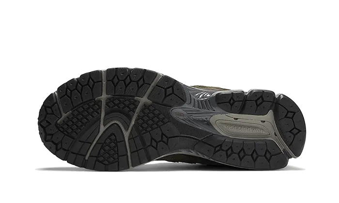New Balance 2002R Protection Pack Dark Moss - M2002RDN