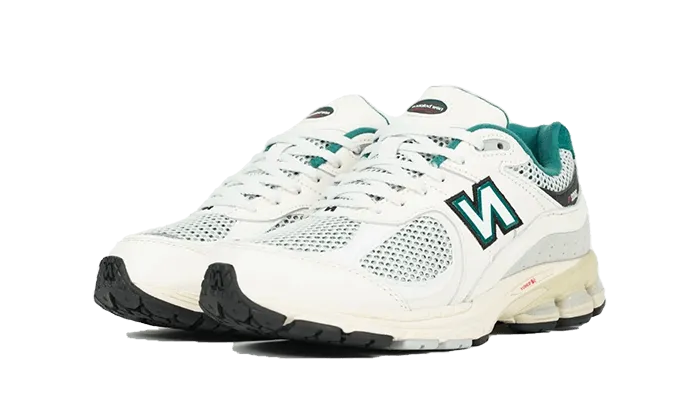 New Balance 2002R Sea Salt Vintage Teal - M2002RVD