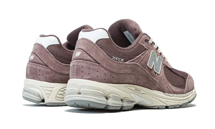 New Balance 2002R Suede Pack Black Fig - M2002RHD