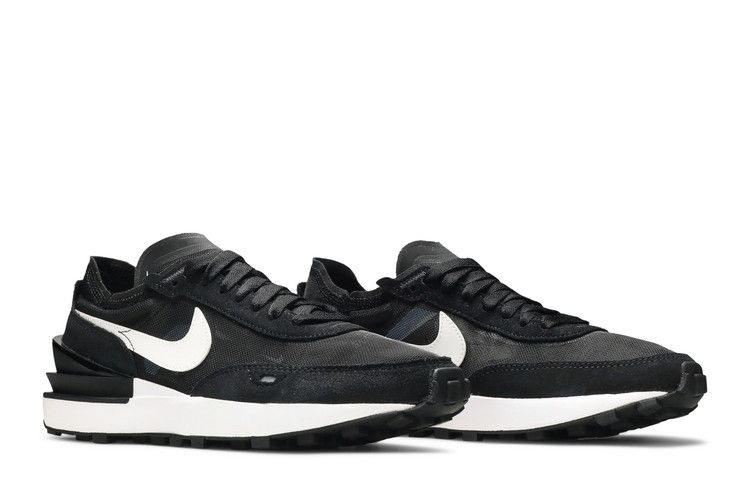 Nike Waffle One Black