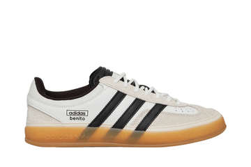 Gazelle Indoor Bad Bunny blanche à bandes noires et semelle gomme