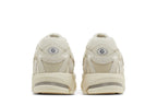 Adidas Response CL Bad Bunny Wonder White