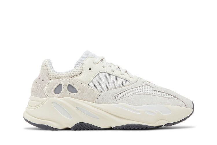 Adidas Yeezy 700 Analog