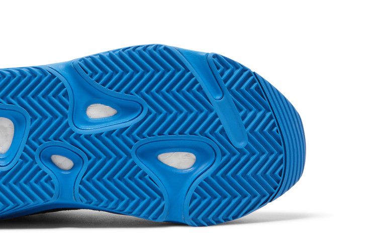 Adidas Yeezy 700 Hi-Res Blue
