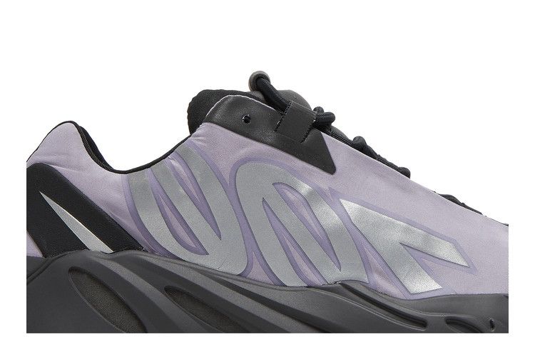 Adidas Yeezy 700 MNVN Geode
