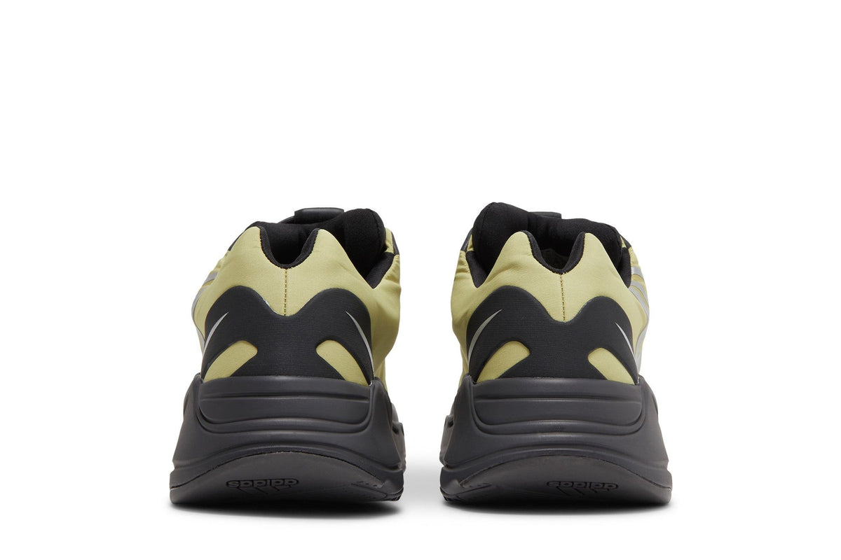 Adidas Yeezy 700 MNVN Resin