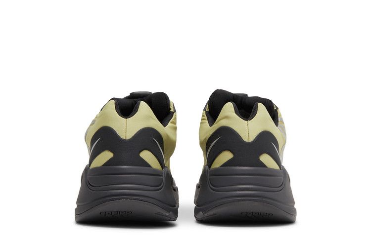 Adidas Yeezy 700 MNVN Resin