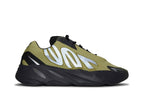 Adidas Yeezy 700 MNVN Resin
