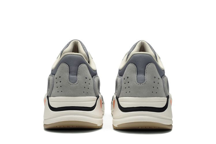 Adidas Yeezy 700 Magnet