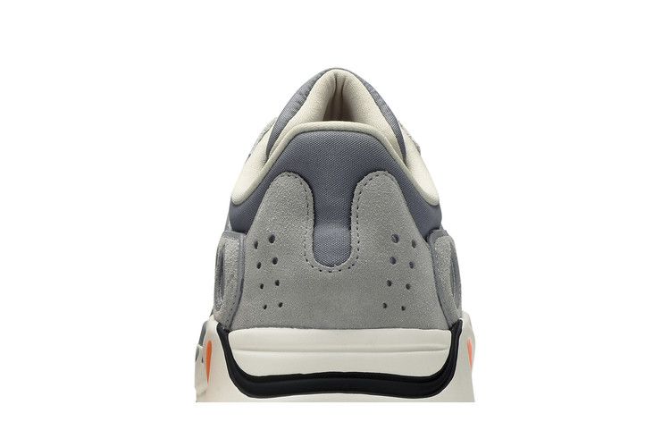 Adidas Yeezy 700 Magnet