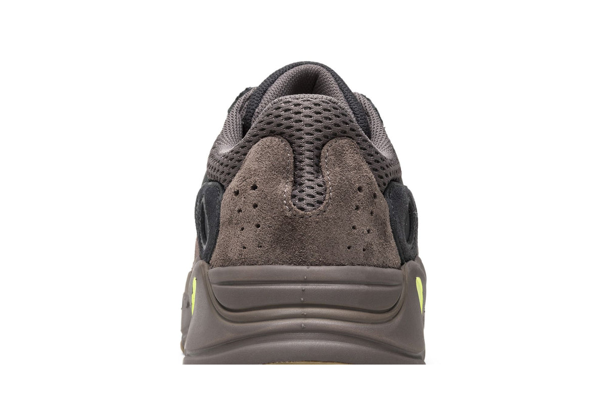 Adidas Yeezy 700 Mauve