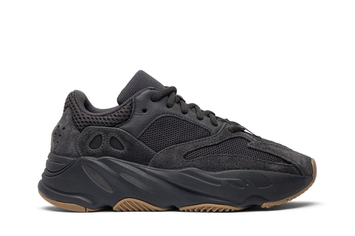 Adidas Yeezy 700 Utility Black