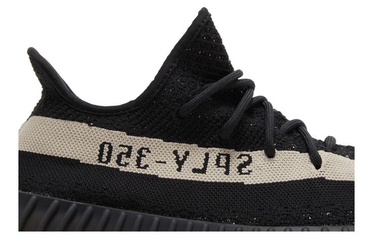 Adidas Yeezy Boost 350 V2 Core Black White (Oreo)